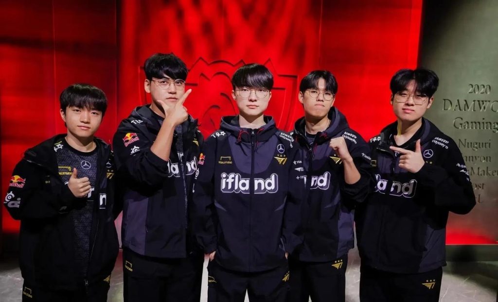 传奇永不落幕！Faker五冠王之路震撼回顾